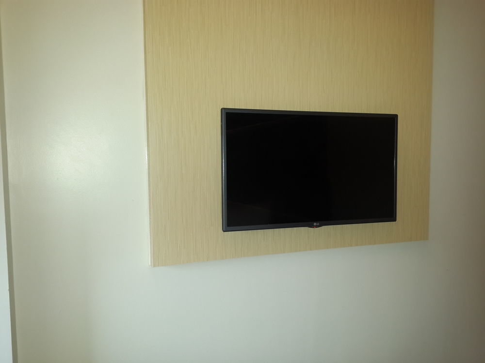 Hotel 88 Itc Fatmawati Jakarta By Wh Екстериор снимка